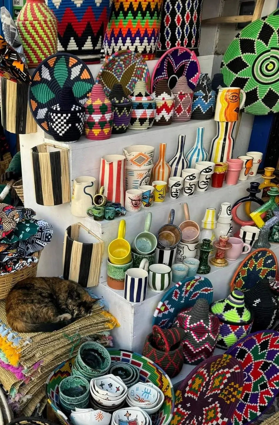 Moroccan Berber pottery baskets crafts shop